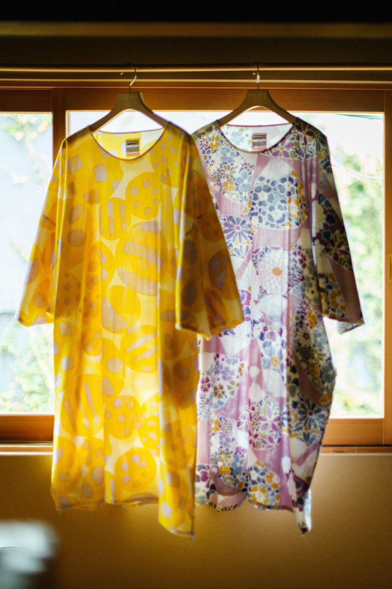 美品★SOU・SOUソウソウ★高島縮　貫頭衣 ワンピース　薙刀長方形衣　花 SOU・SOU 高島縮 薙刀長方形衣 間がさね 貫頭衣 ロング 青 F